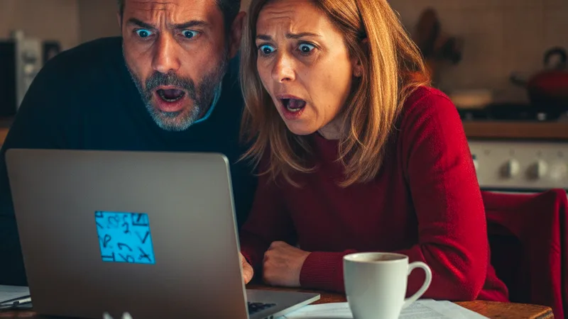 L'esperimento del computer anonimo: quando nessuno guarda, i numeri esplodono